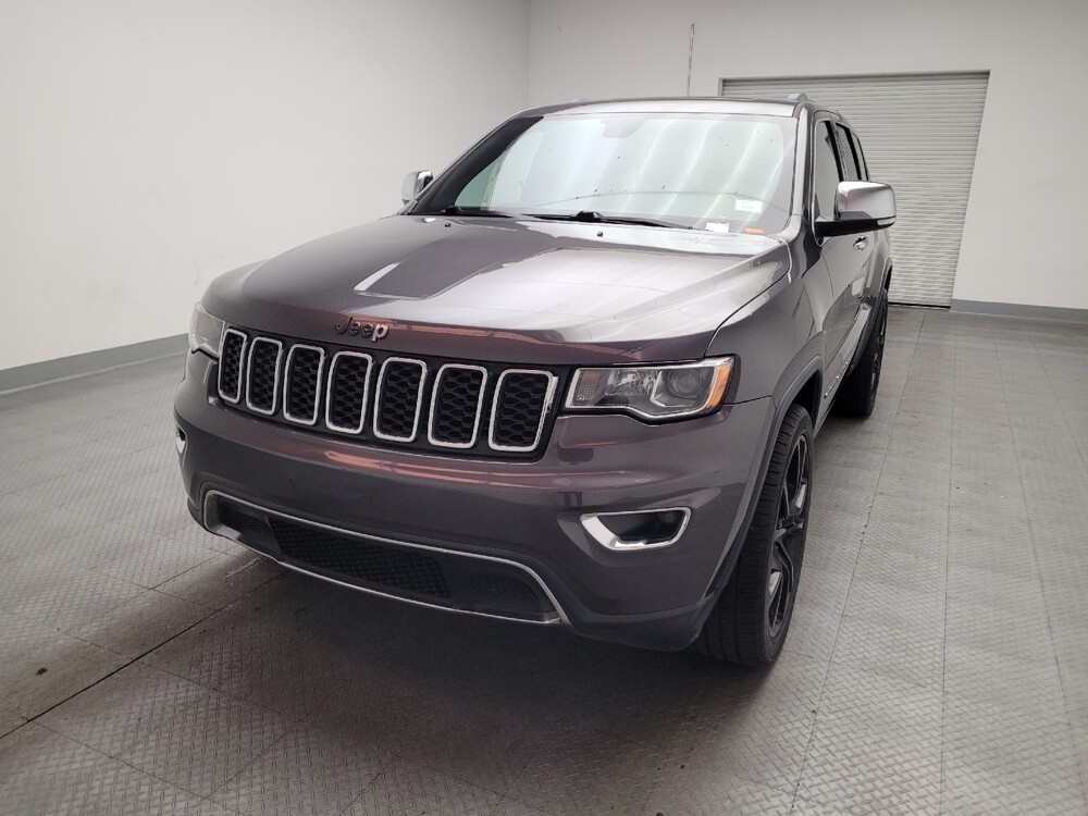 2017 Jeep Grand Cherokee in Riverside, CA 92504 - 18131449 15