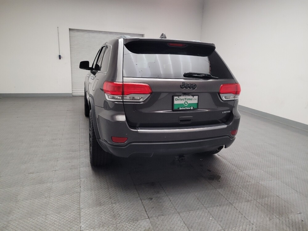 2017 Jeep Grand Cherokee in Riverside, CA 92504 - 18131449 6