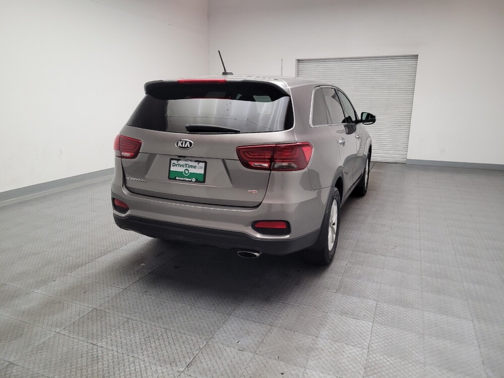 2019 Kia Sorento in Downey, CA 90241 - 18131454 7