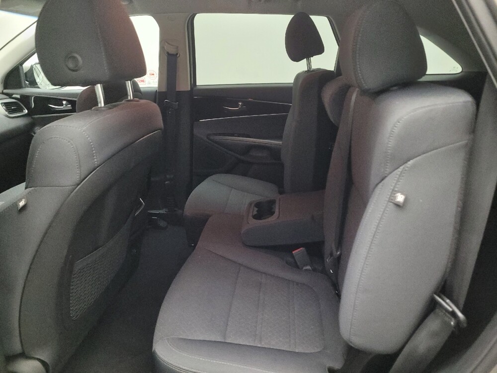 2019 Kia Sorento in Downey, CA 90241 - 18131454 18