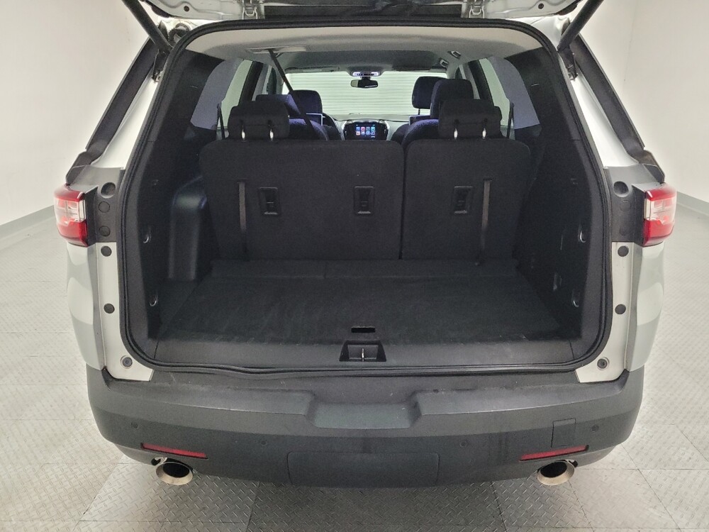 2018 Chevrolet Traverse in Downey, CA 90241 - 18131455 29