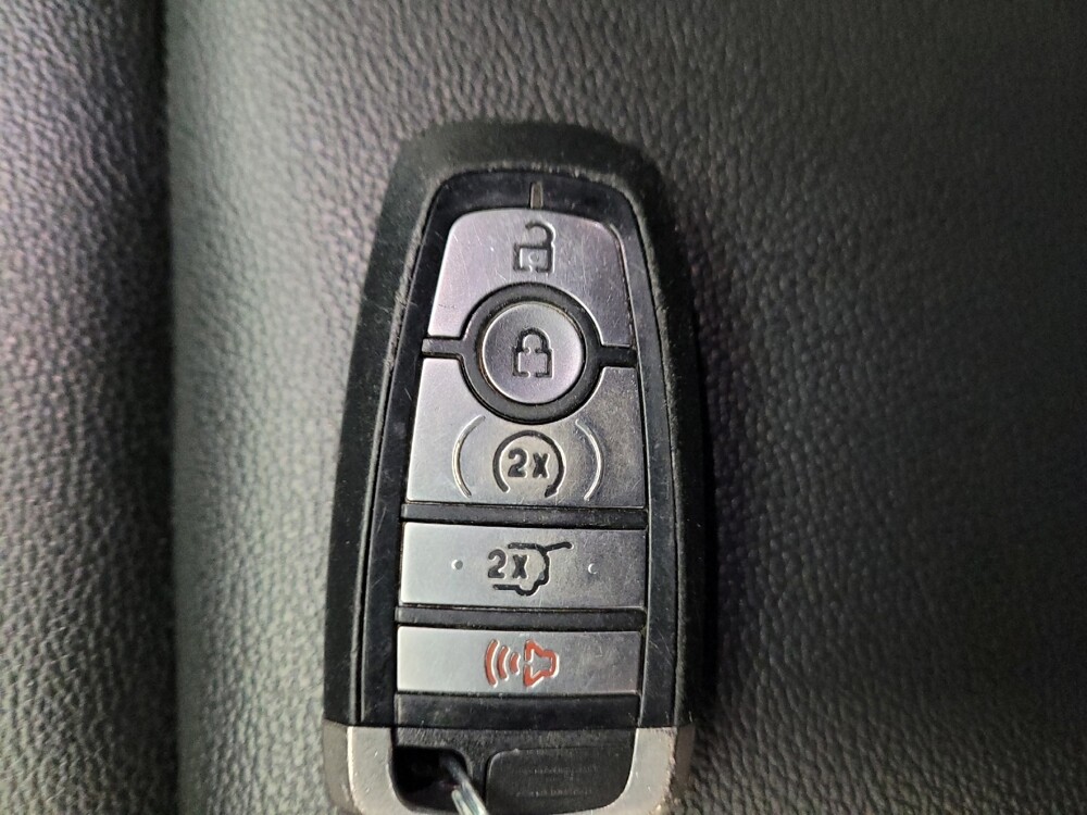 2020 Ford Explorer in Downey, CA 90241 - 18131459 32