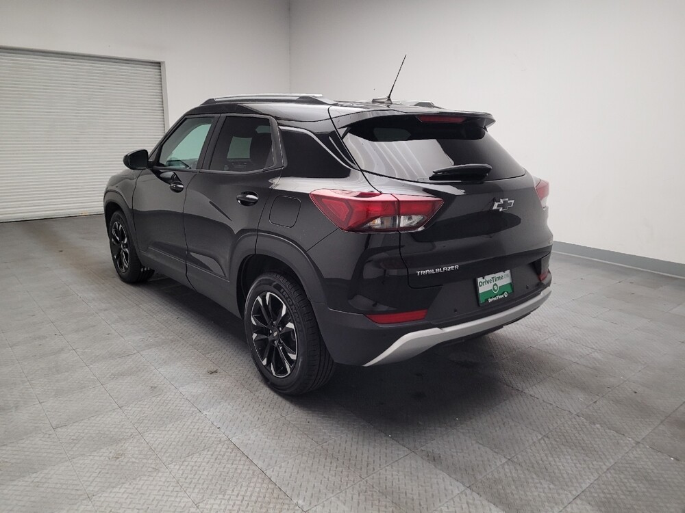 2021 Chevrolet TrailBlazer in Fresno, CA 93726 - 18131460 5