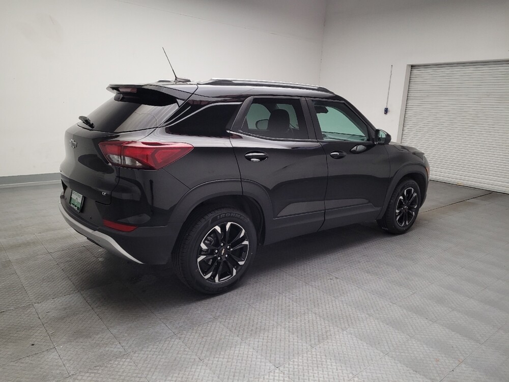 2021 Chevrolet TrailBlazer in Fresno, CA 93726 - 18131460 10