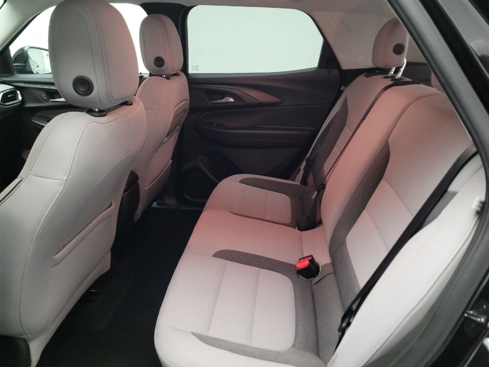 2021 Chevrolet TrailBlazer in Fresno, CA 93726 - 18131460 18