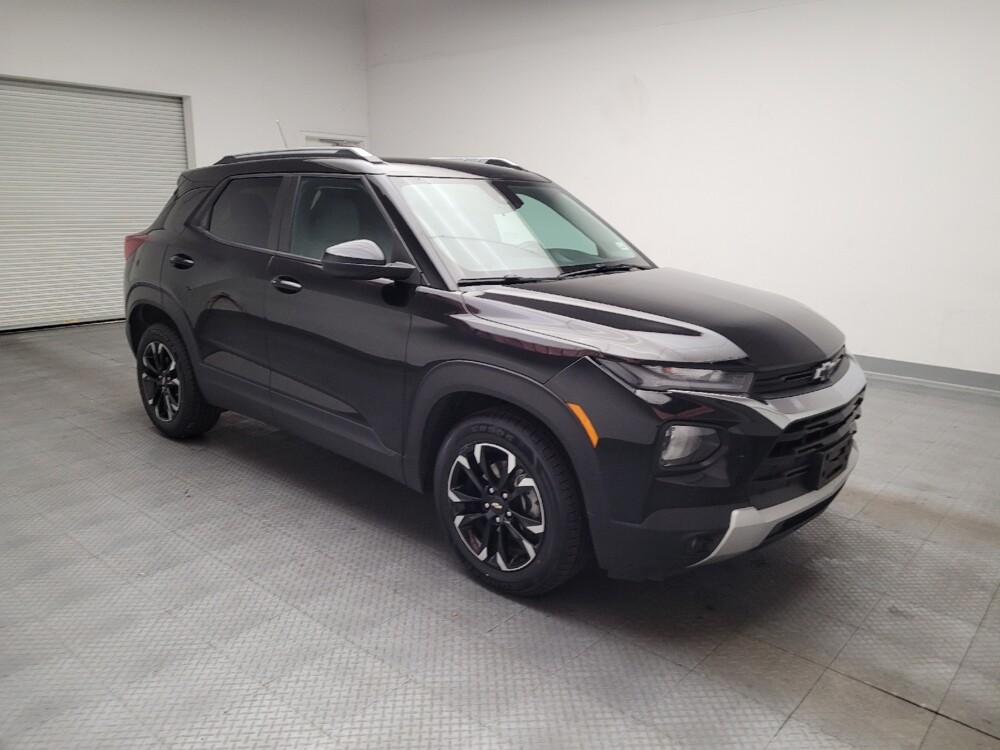 2021 Chevrolet TrailBlazer in Fresno, CA 93726 - 18131460 11