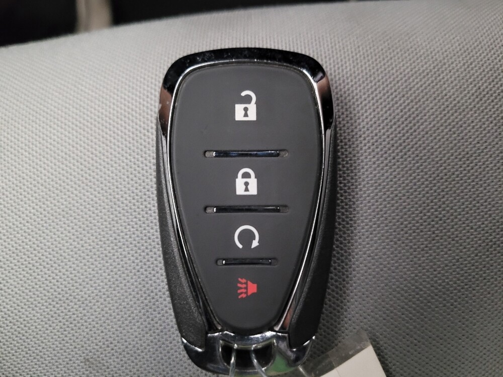 2021 Chevrolet TrailBlazer in Fresno, CA 93726 - 18131460 32