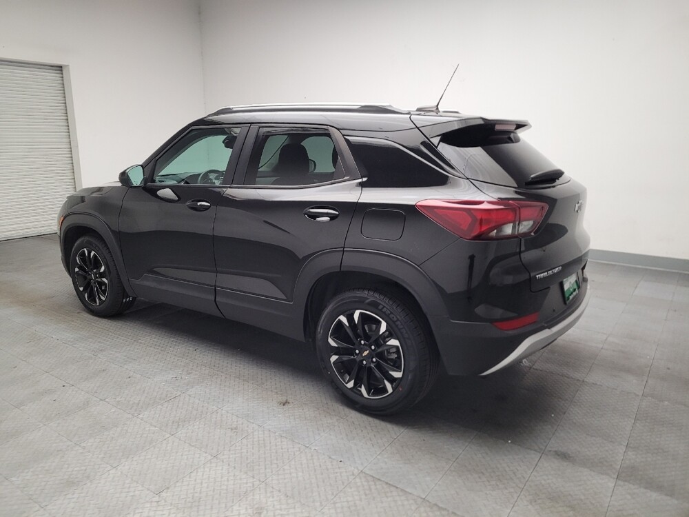 2021 Chevrolet TrailBlazer in Fresno, CA 93726 - 18131460 3