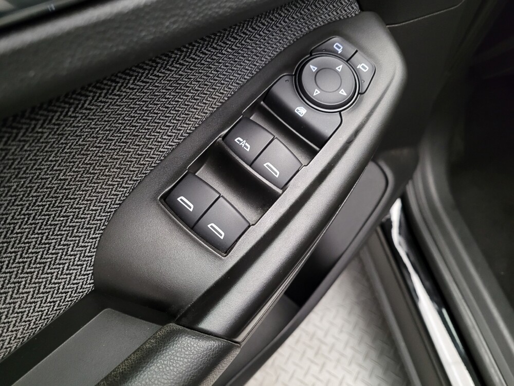 2021 Chevrolet TrailBlazer in Fresno, CA 93726 - 18131460 27