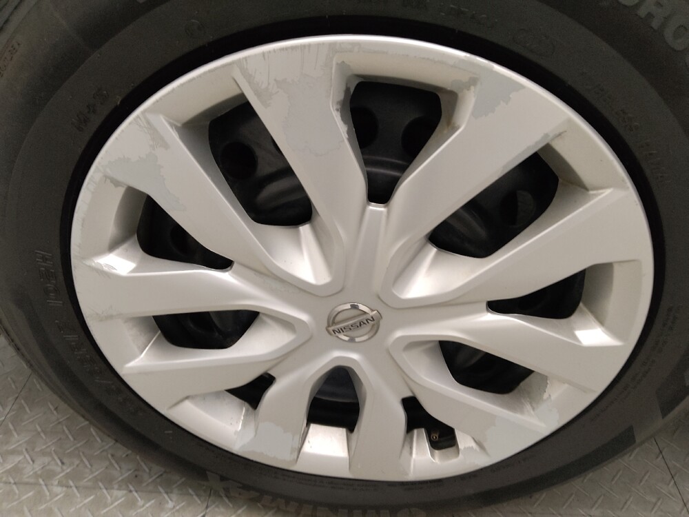 2018 Nissan Rogue in Chattanooga, TN 37421 - 18131462 31