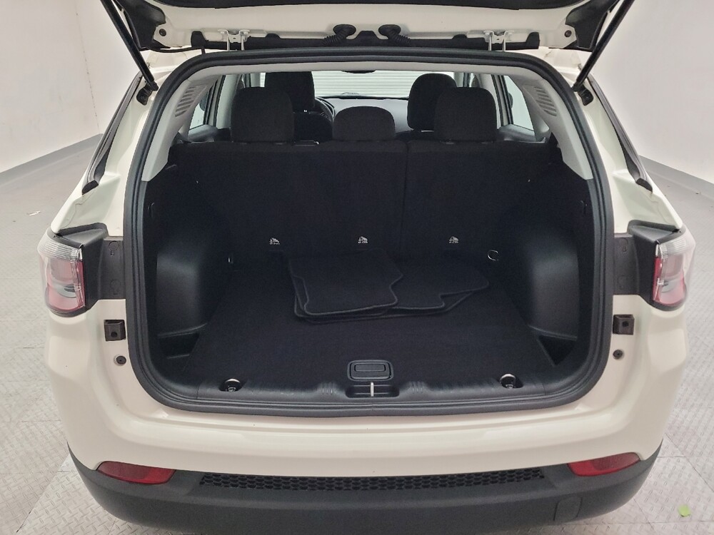 2021 Jeep Compass in Montclair, CA 91763 - 18131463 29