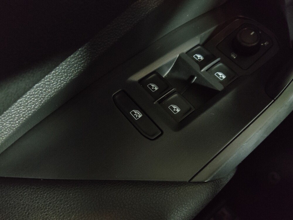 2019 Volkswagen Jetta in Columbus, GA 31909 - 18131469 27