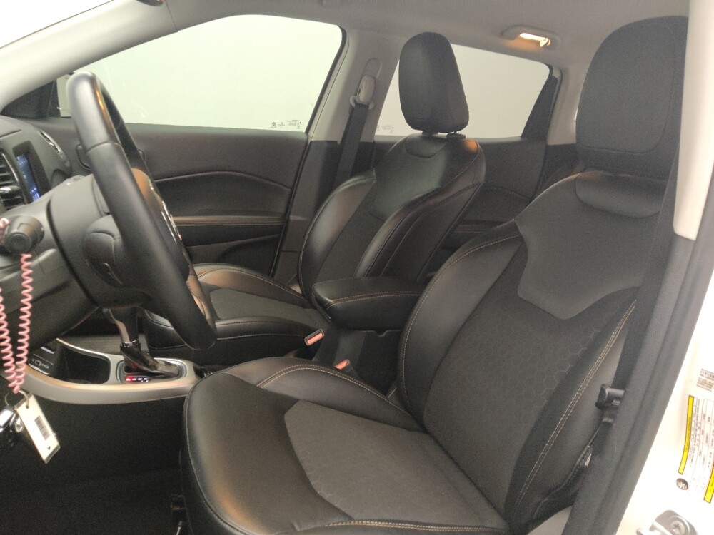 2018 Jeep Compass in Conyers, GA 30094 - 18131473 17