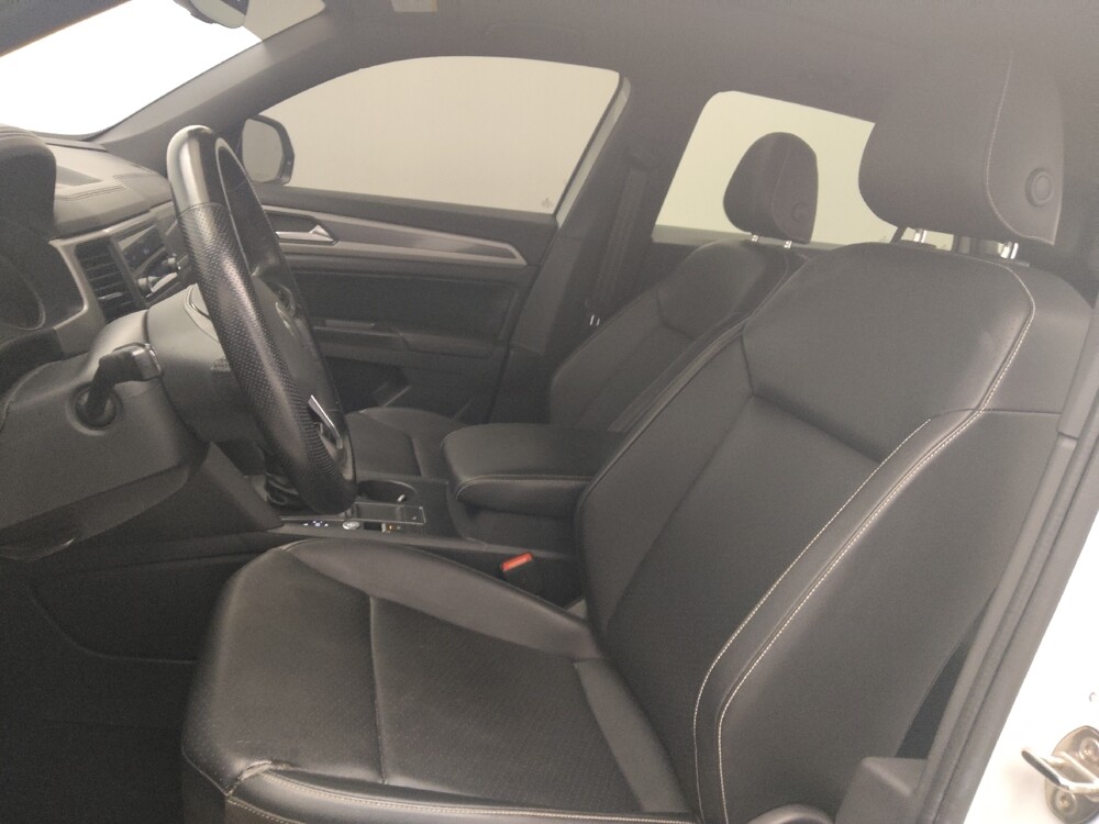 2020 Volkswagen Atlas in Conyers, GA 30094 - 18131475 17