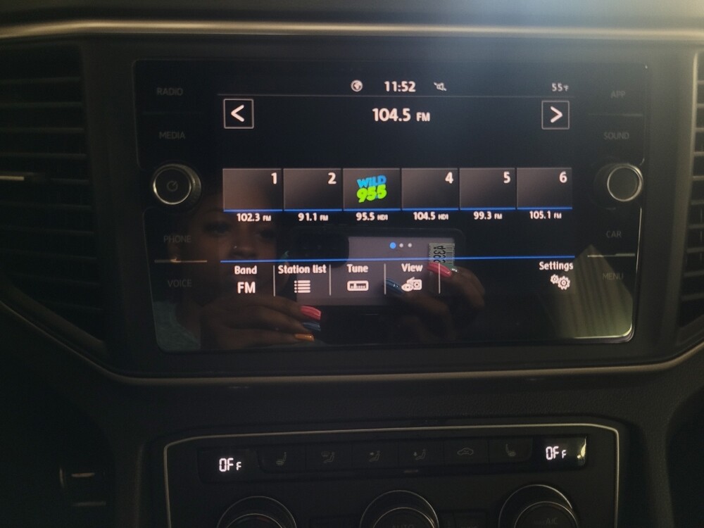 2020 Volkswagen Atlas in Conyers, GA 30094 - 18131475 25