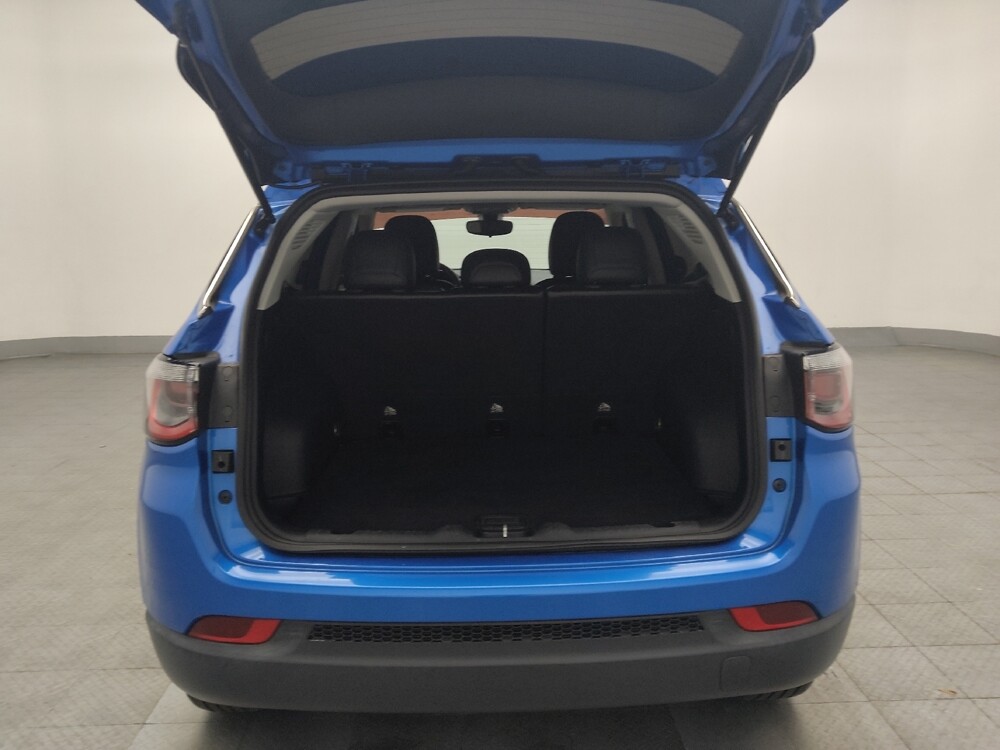 2018 Jeep Compass in Stone Mountain, GA 30083 - 18131478 29