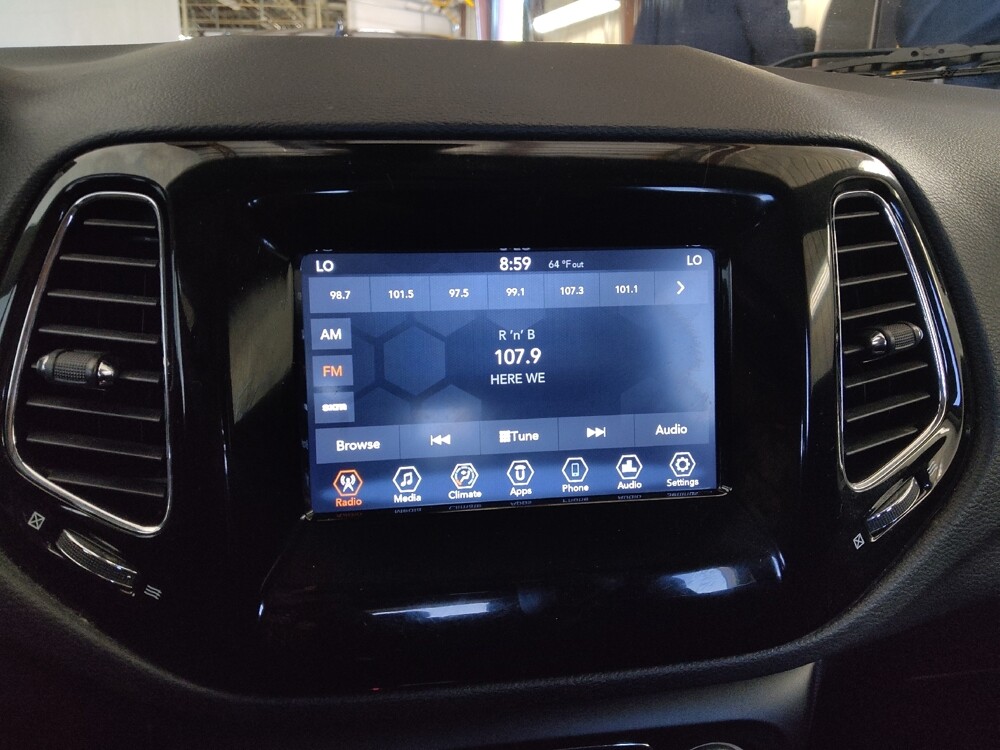 2018 Jeep Compass in Stone Mountain, GA 30083 - 18131487 25