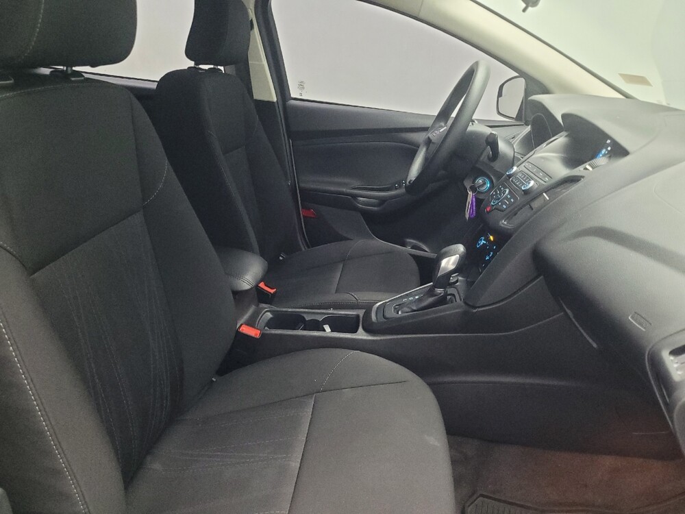 2018 Ford Focus in Birmingham, AL 35215 - 18131489 21