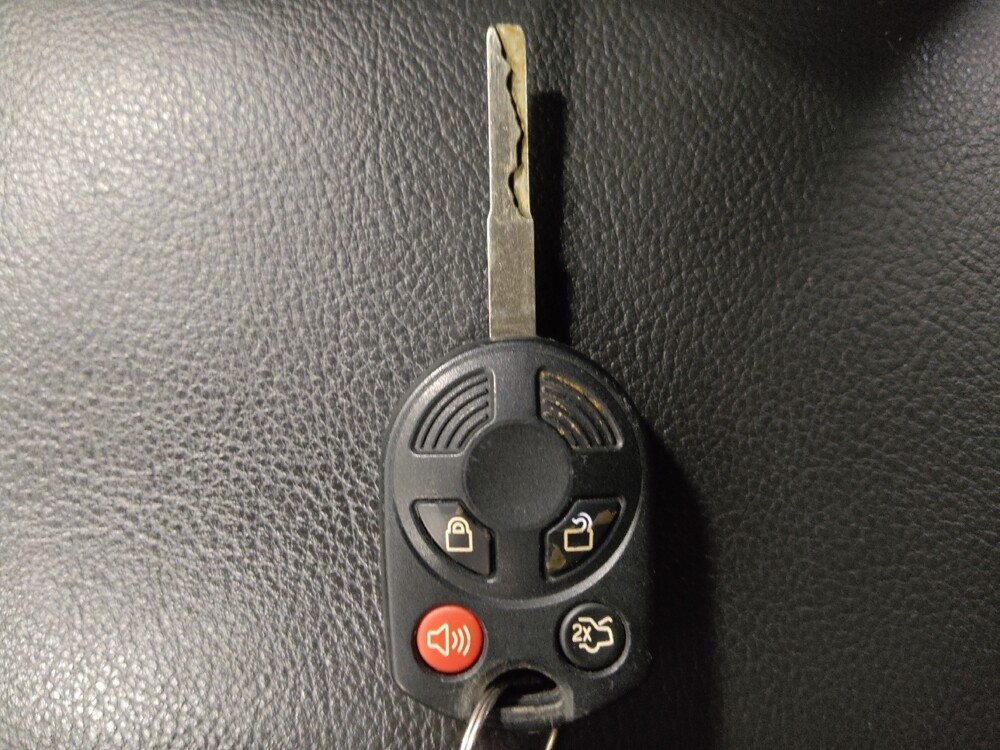 2018 Ford Focus in Birmingham, AL 35215 - 18131489 32