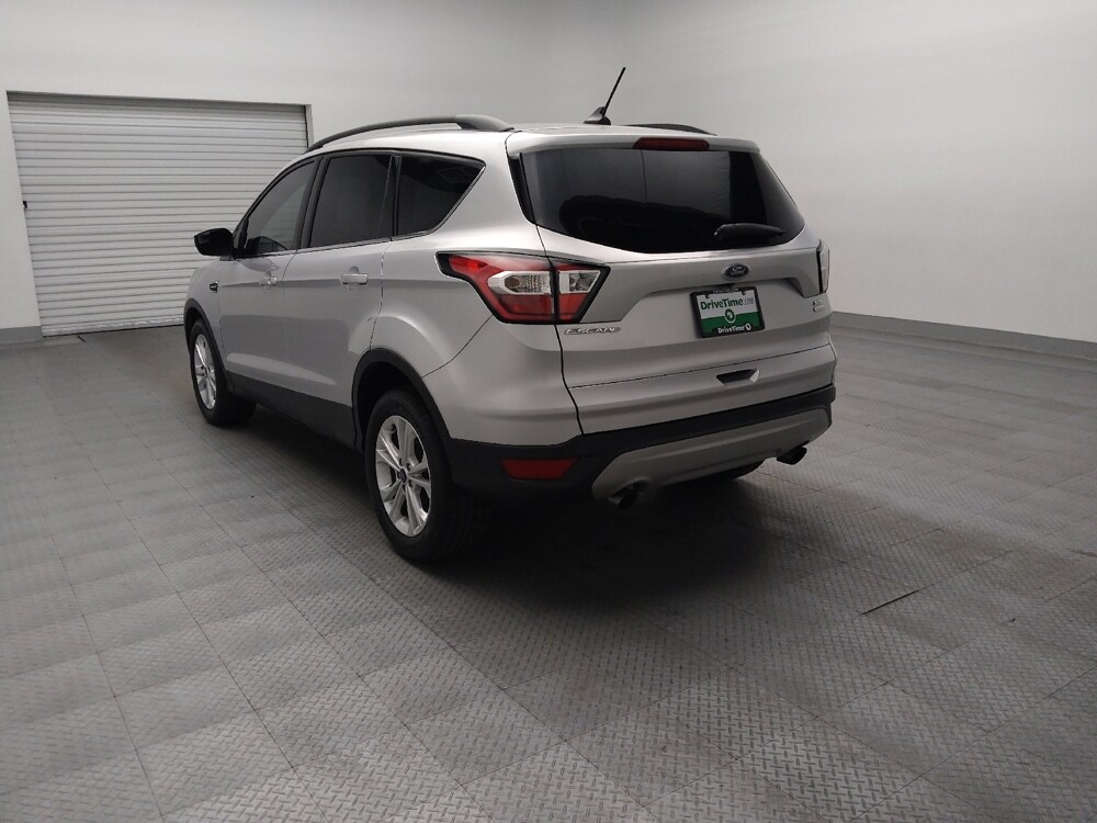 2018 Ford Escape in Plano, TX 75074 - 18131502 5