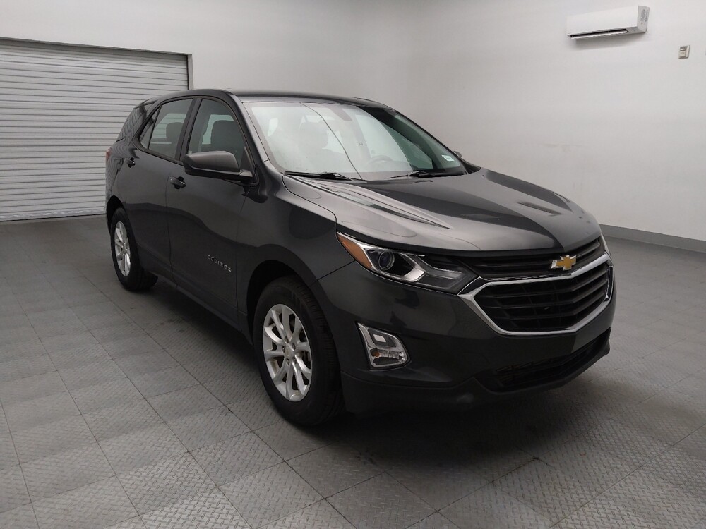 2018 Chevrolet Equinox in Plano, TX 75074 - 18131504 13