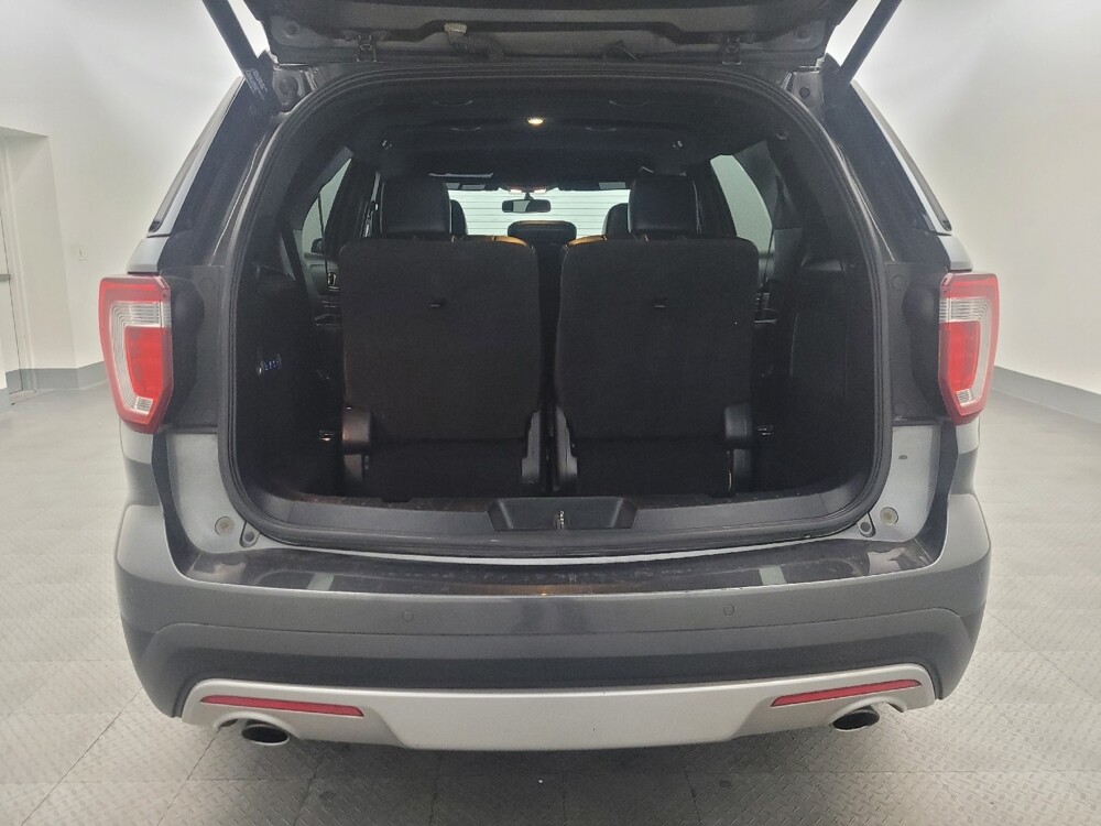 2017 Ford Explorer in Phoenix, AZ 85015 - 18131510 29