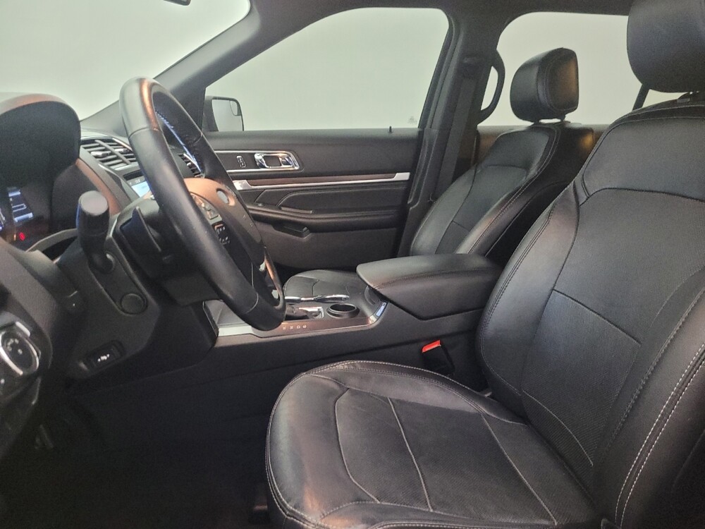 2017 Ford Explorer in Phoenix, AZ 85015 - 18131510 17