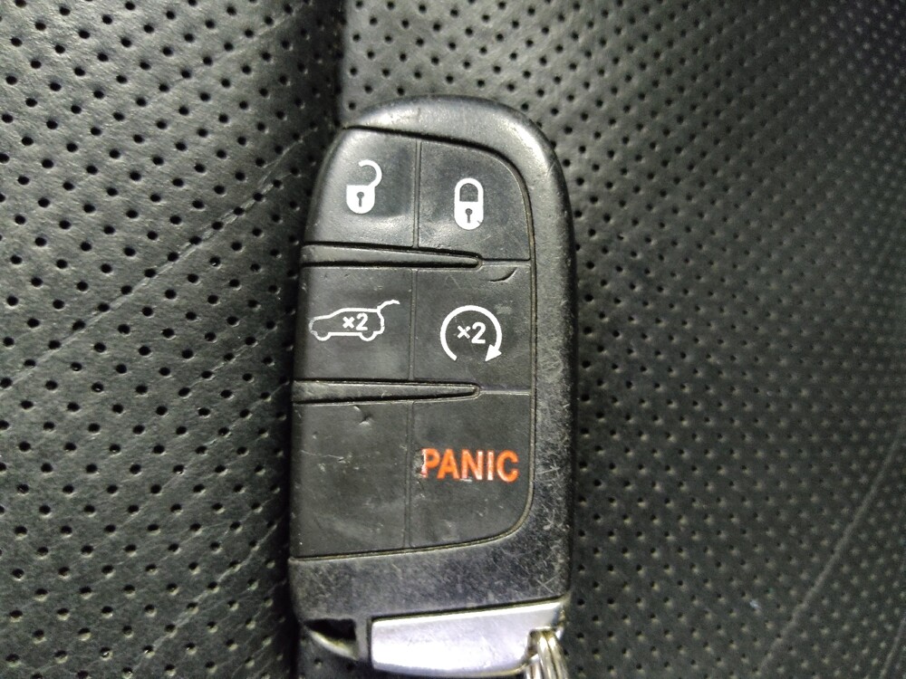 2019 Jeep Grand Cherokee in Tampa, FL 33612 - 18131514 32