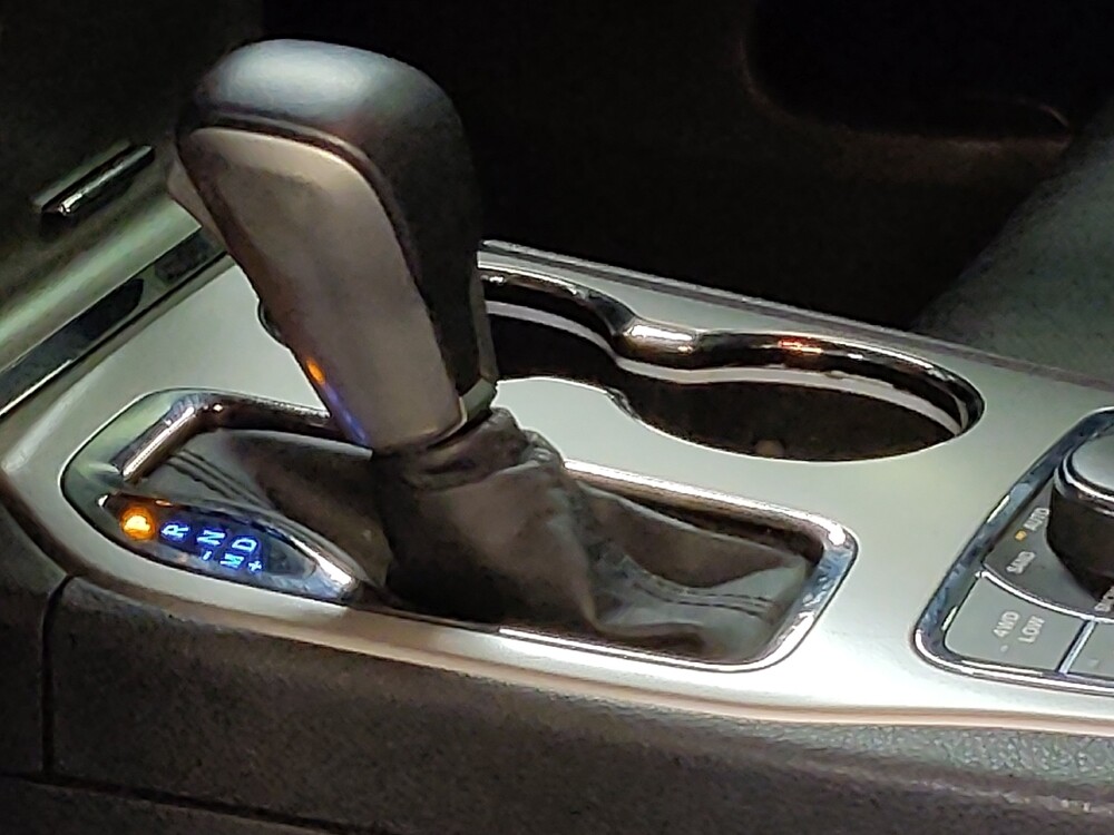 2019 Jeep Grand Cherokee in Tampa, FL 33612 - 18131514 26