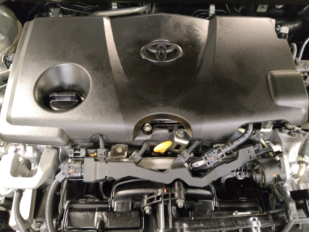 2021 Toyota Camry in Lakeland, FL 33815 - 18131516 30