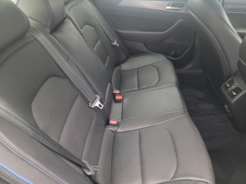 2019 Hyundai Sonata in Lakeland, FL 33815 - 18131517 19