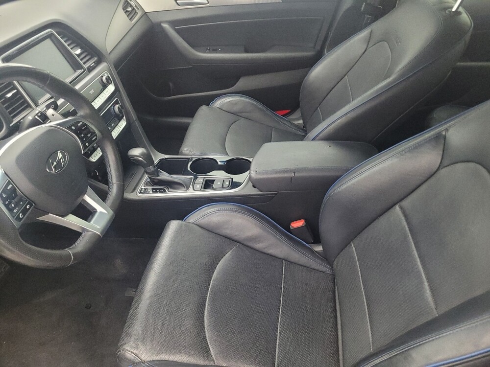 2019 Hyundai Sonata in Lakeland, FL 33815 - 18131517 17