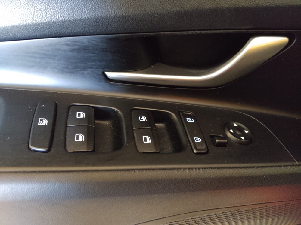 2021 Hyundai Elantra in Lakeland, FL 33815 - 18131518 27