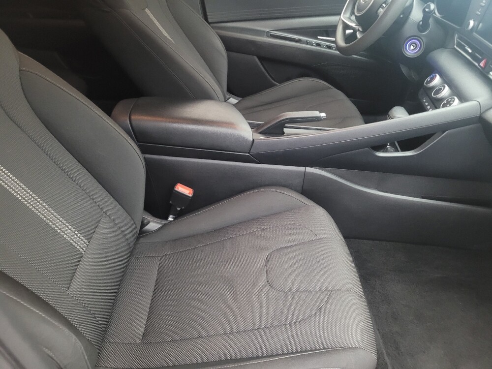 2021 Hyundai Elantra in Lakeland, FL 33815 - 18131518 21