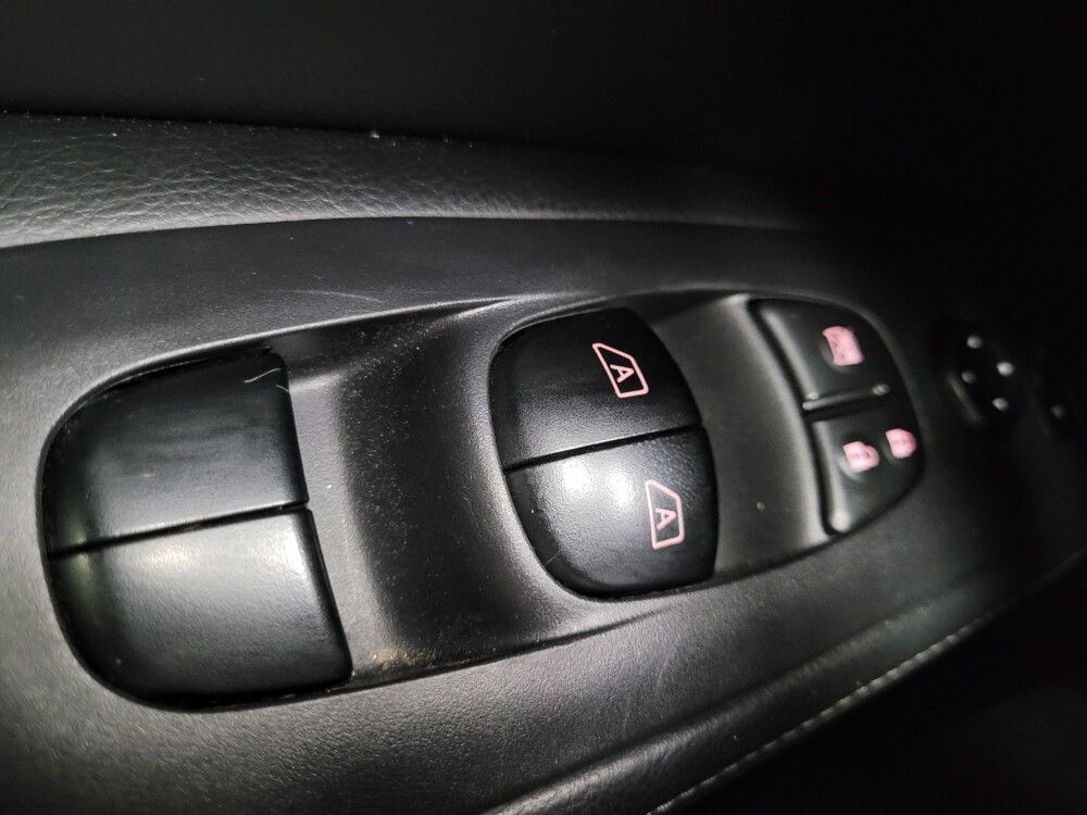 2018 Nissan Pathfinder in Reno, NV 89502 - 18131519 27