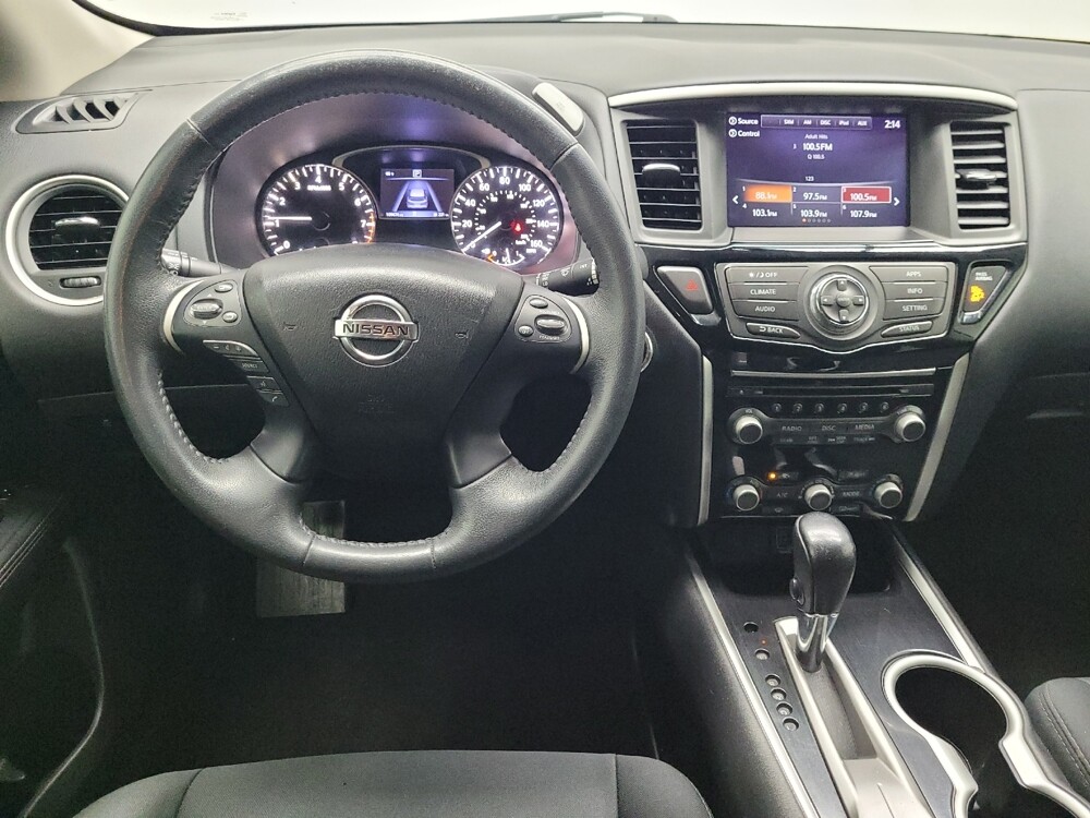 2018 Nissan Pathfinder in Reno, NV 89502 - 18131519 22