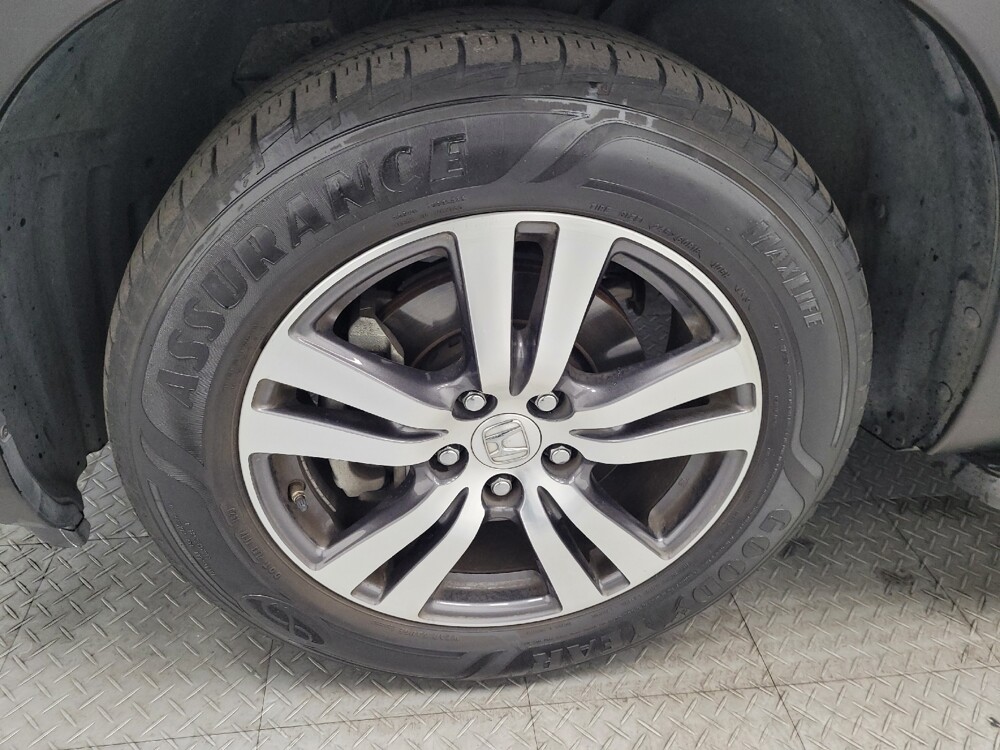 2016 Honda Pilot in Las Vegas, NV 89102 - 18131520 31