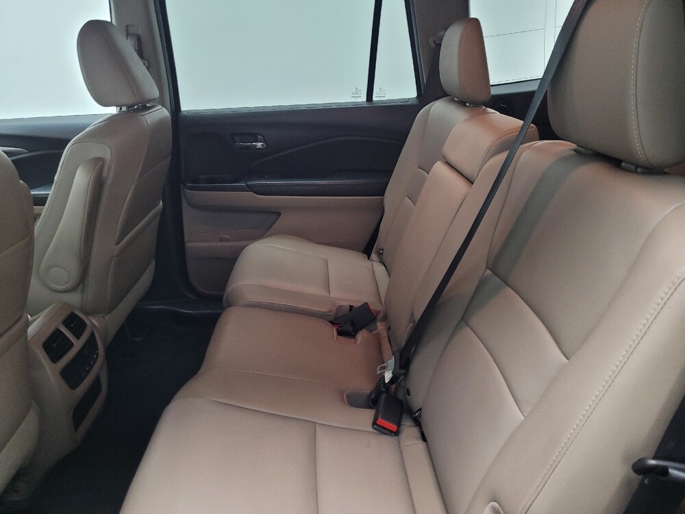 2016 Honda Pilot in Las Vegas, NV 89102 - 18131520 18