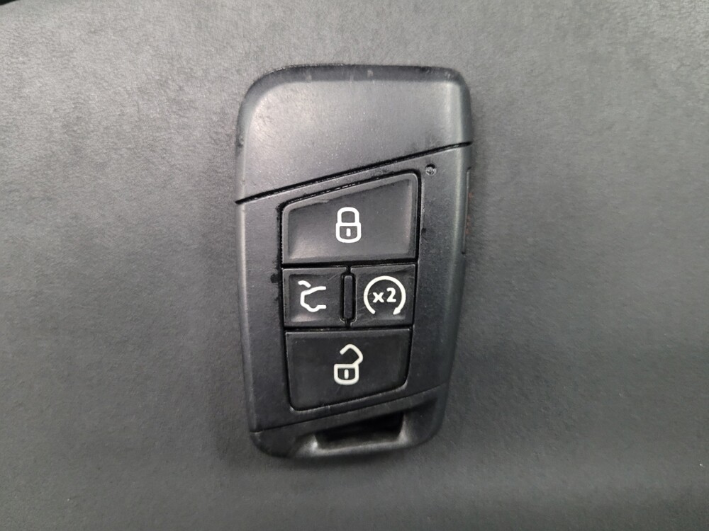 2022 Volkswagen Taos in Las Vegas, NV 89102 - 18131522 32