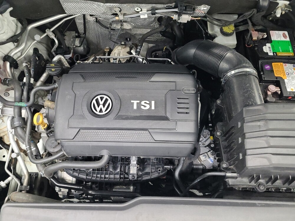 2020 Volkswagen Atlas in Las Vegas, NV 89104 - 18131523 30