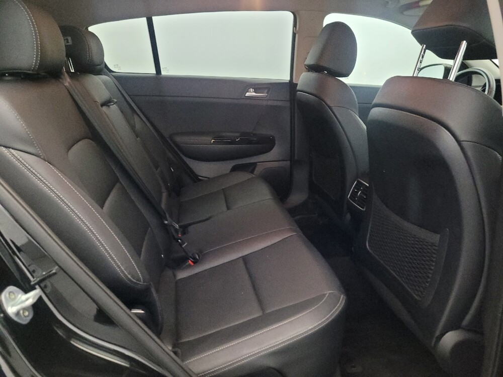 2020 Kia Sportage in Glen Burnie, MD 21061 - 18131526 19