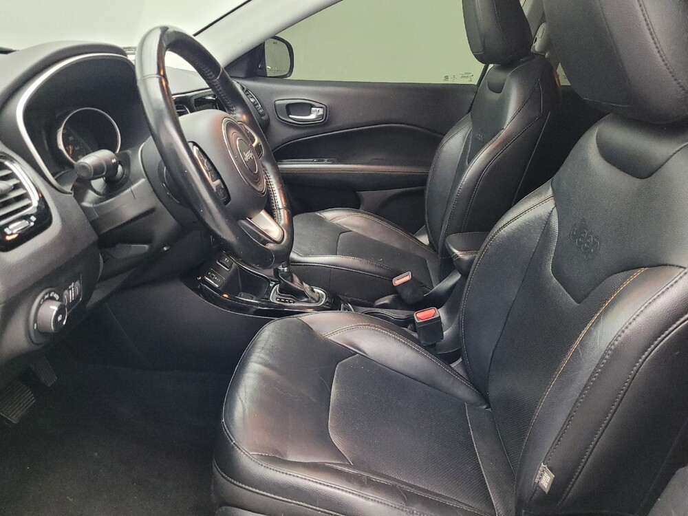 2018 Jeep Compass in Ocala, FL 34471 - 18131529 17