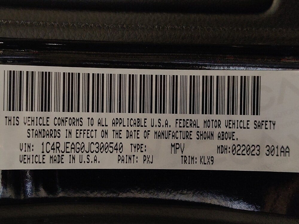 2018 Jeep Grand Cherokee in Kissimmee, FL 34744 - 18131532 33