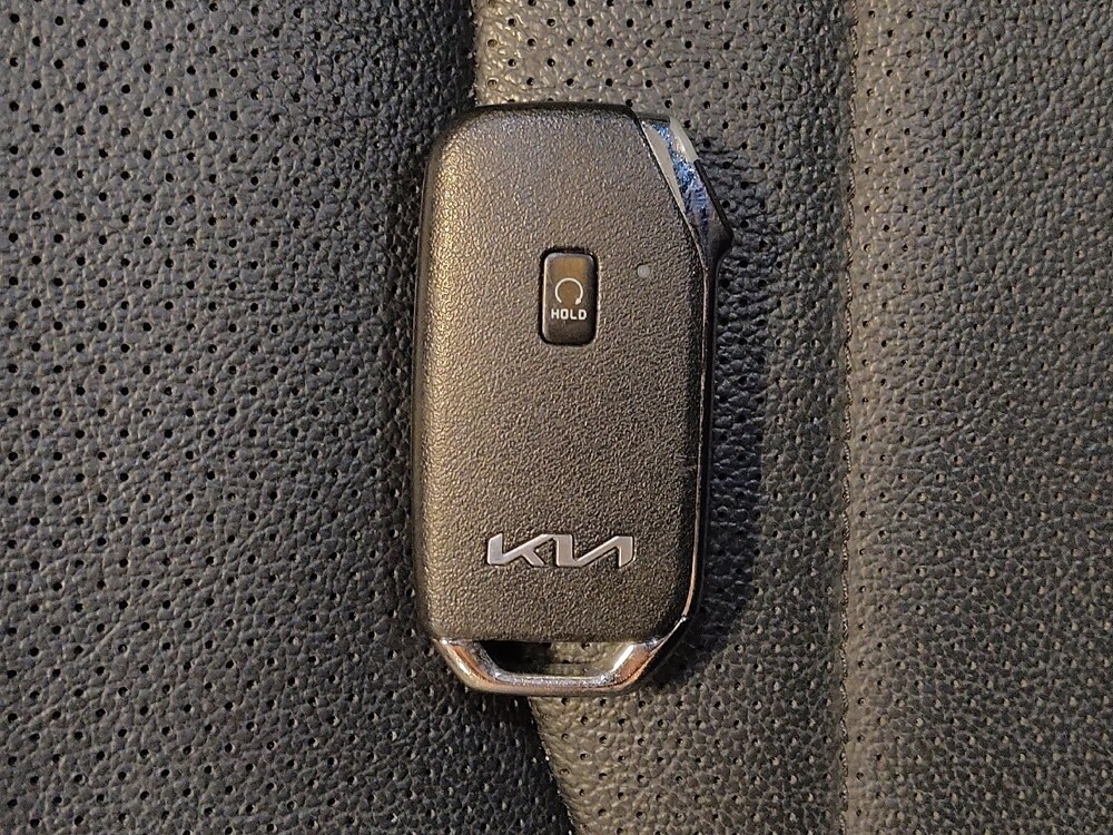 2023 Kia Forte in Jacksonville, FL 32210 - 18131533 32