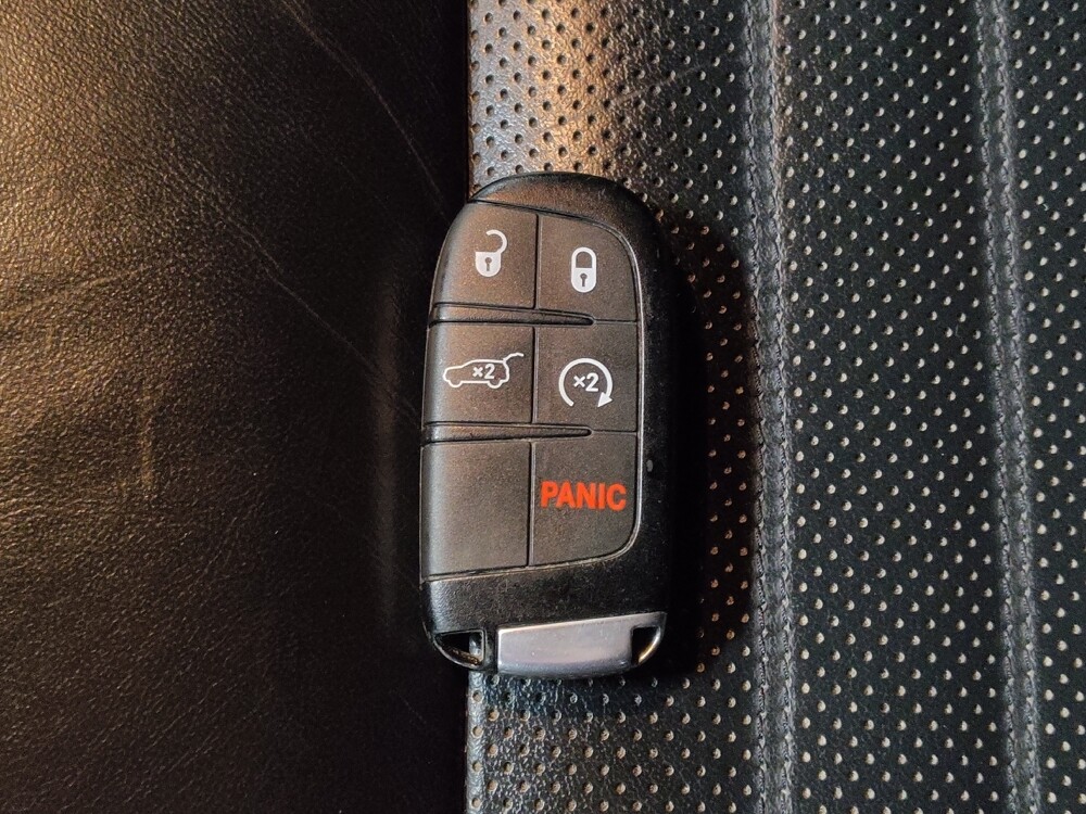 2020 Jeep Grand Cherokee in Ocala, FL 34471 - 18131543 32