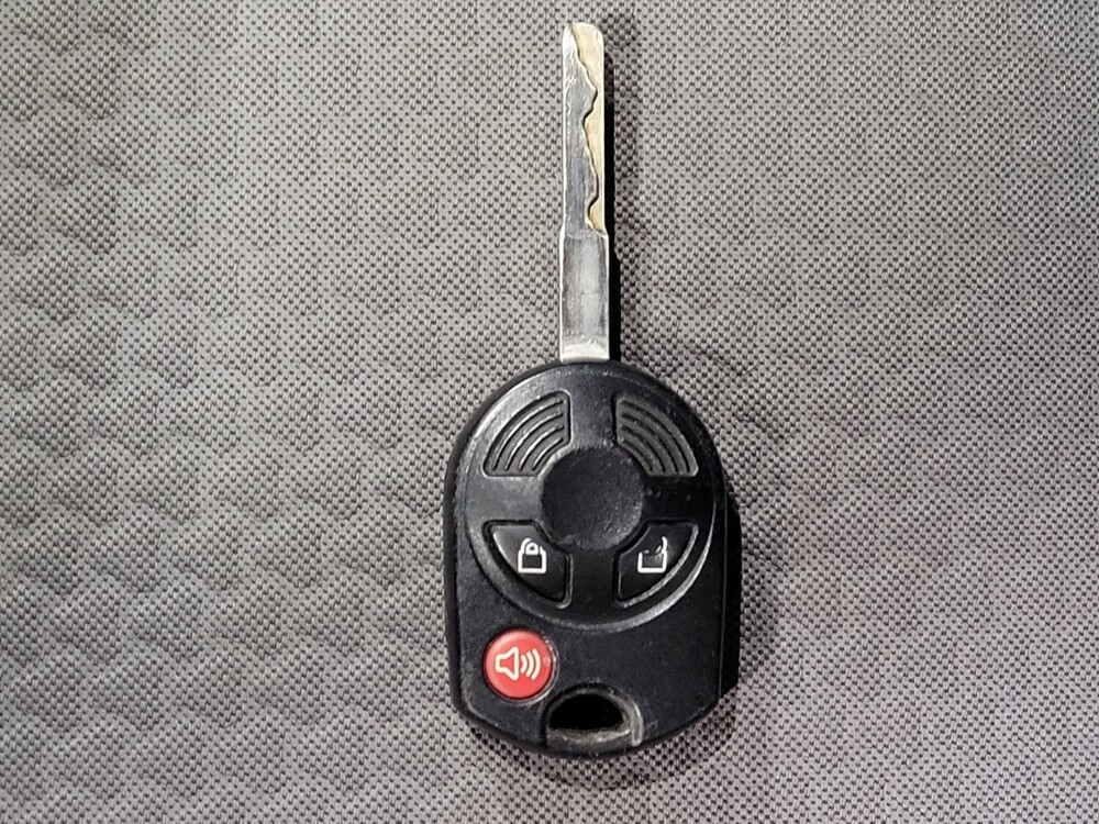 2017 Ford Escape in Kissimmee, FL 34744 - 18131544 32