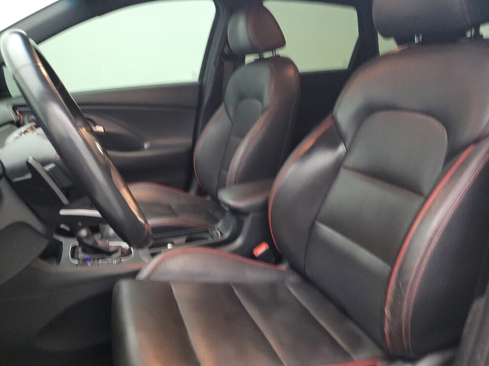 2018 Hyundai Elantra in Columbia, SC 29210 - 18131552 17