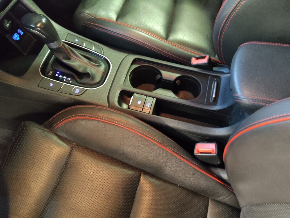 2018 Hyundai Elantra in Columbia, SC 29210 - 18131552 26