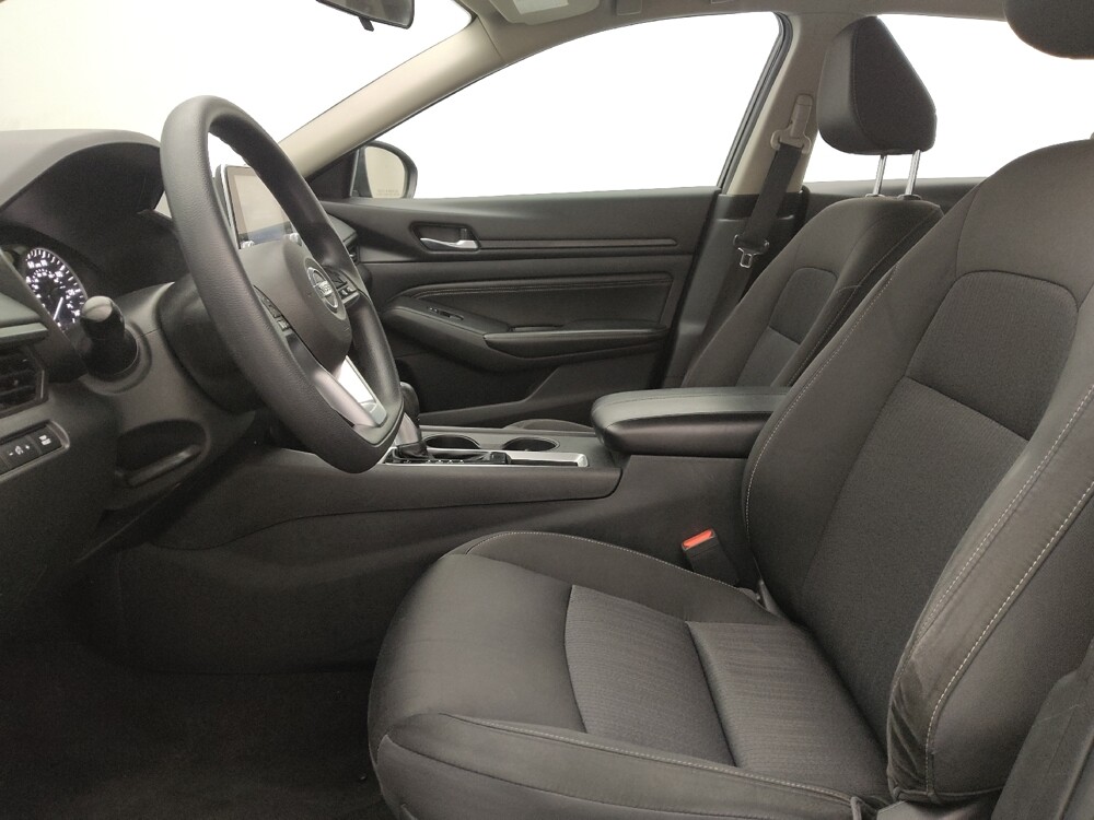 2020 Nissan Altima in Greensboro, NC 27407 - 18131556 17