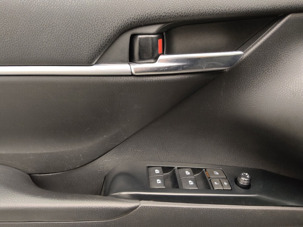 2020 Toyota Camry in Denver, CO 80012 - 18131568 27